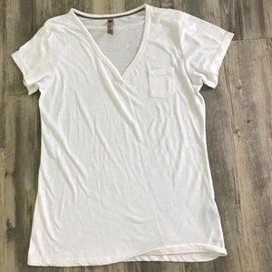 V-Neck shirt